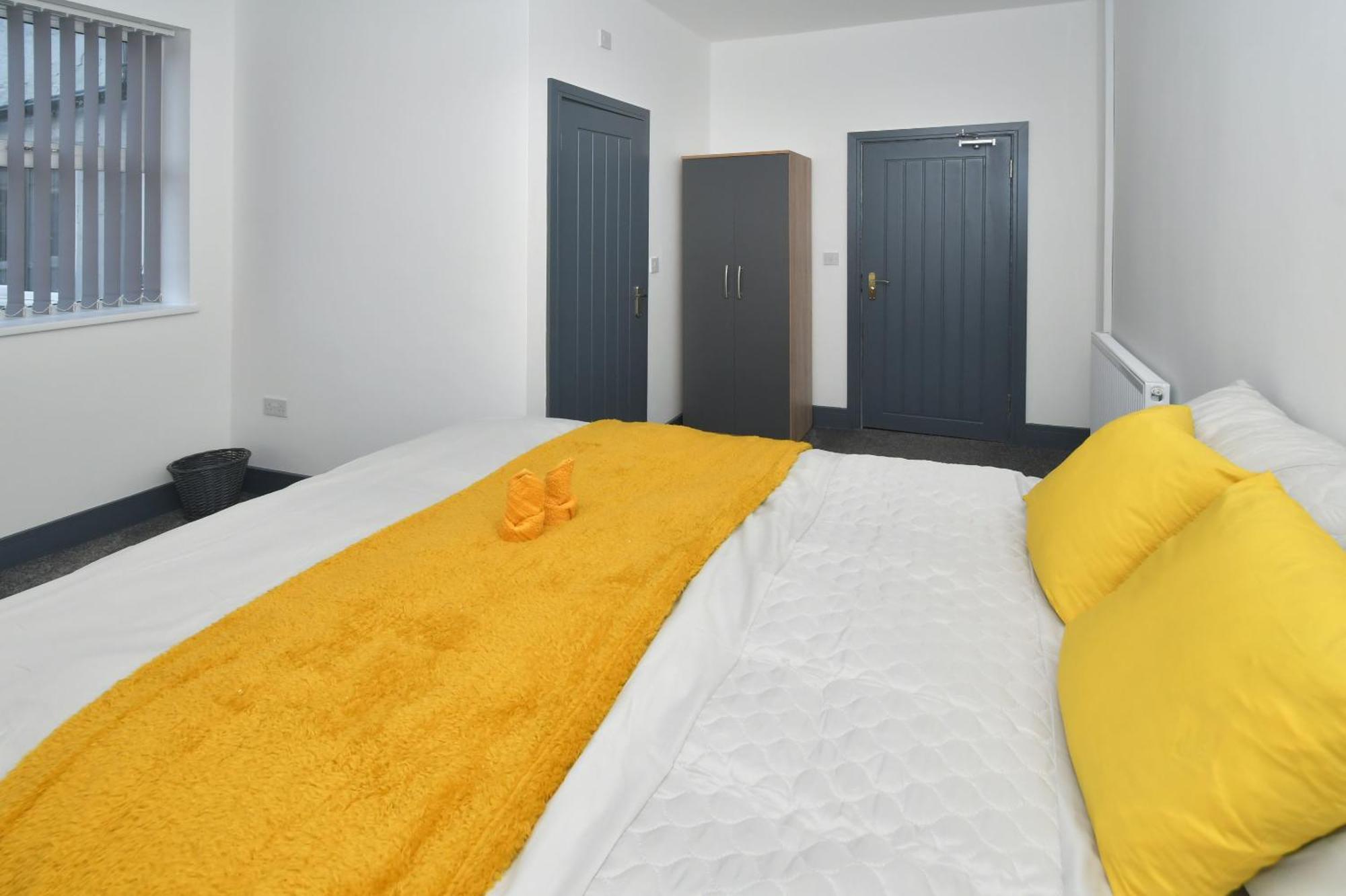 Townhouse @ 24 Brunswick Place Stoke Etruria 外观 照片